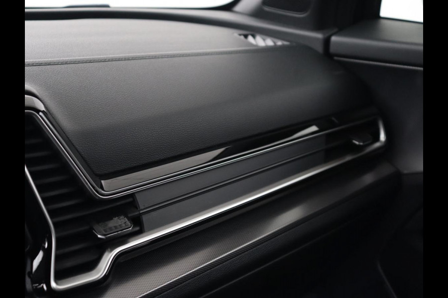 Kia Sportage 1.6 T-GDi Hybrid GT-Line | Panoramadak | Leder/Alcantara | Matrix LED | Stoel & stuurverwarming | Sfeerverlichting | Carplay | Adaptive cruise | Camera | Navigatie | Keyless Kia Sportage 1.6 T-GDi Hybrid GT-Line | Panoramadak | Leder/Alcantara | Matrix LED | Stoel & stuurverwarming | Sfeerverlichting | Carplay | Adaptive cruise | Camera | Navigatie | Keyless