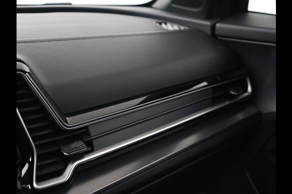 Kia Sportage 1.6 T-GDi Hybrid GT-Line | Panoramadak | Leder/Alcantara | Matrix LED | Stoel & stuurverwarming | Sfeerverlichting | Carplay | Adaptive cruise | Camera | Navigatie | Keyless Kia Sportage 1.6 T-GDi Hybrid GT-Line | Panoramadak | Leder/Alcantara | Matrix LED | Stoel & stuurverwarming | Sfeerverlichting | Carplay | Adaptive cruise | Camera | Navigatie | Keyless