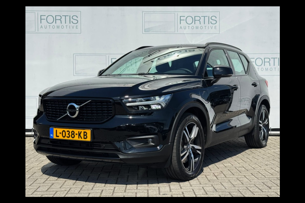 Volvo XC40 1.5 T4 Recharge R-Design Expression NL AUTO | CAMERA | PANO | 5x voorraad Volvo XC40 1.5 T4 Recharge R-Design Expression NL AUTO | CAMERA | PANO | 5x voorraad