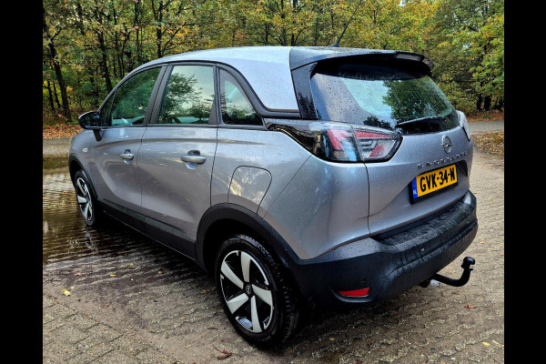 Opel Crossland 1.2 Turbo Elegance camera trekhaak Opel Crossland 1.2 Turbo Elegance camera trekhaak