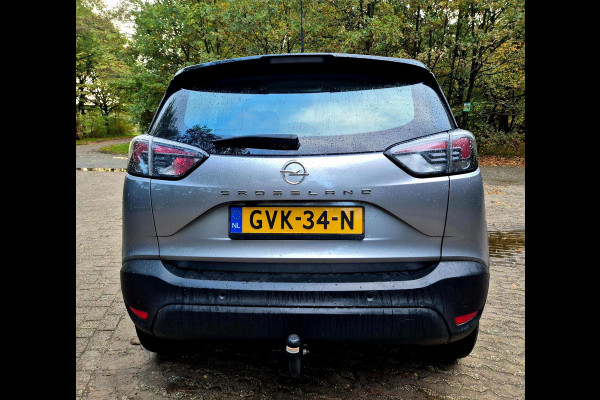 Opel Crossland 1.2 Turbo Elegance camera trekhaak Opel Crossland 1.2 Turbo Elegance camera trekhaak