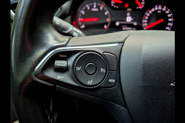 Opel Crossland 1.2 Turbo Elegance camera trekhaak Opel Crossland 1.2 Turbo Elegance camera trekhaak