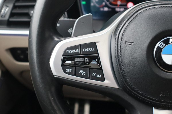 BMW 3-serie 330i M-Sport Panorama / Harman Kardon / Laser / Leder / M Performance /