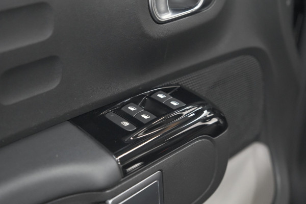 Citroën C3 PureTech 82 Feel Edition | Camera | Navigatie | Apple Carplay Citroën C3 PureTech 82 Feel Edition | Camera | Navigatie | Apple Carplay