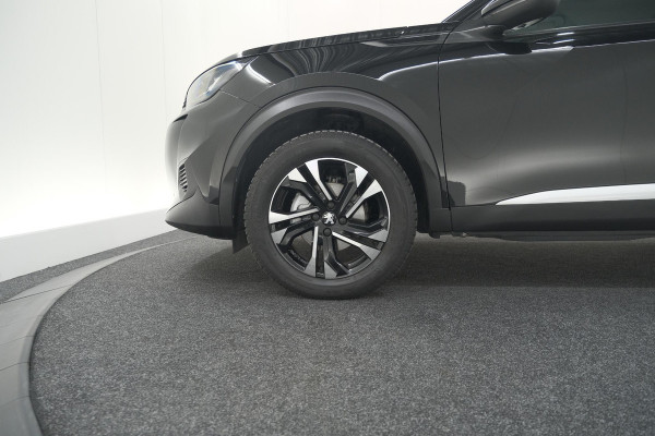Peugeot 2008 PureTech 130 EAT8 Allure | Trekhaak | Camera | Navigatie | Apple Carplay Peugeot 2008 PureTech 130 EAT8 Allure | Trekhaak | Camera | Navigatie | Apple Carplay