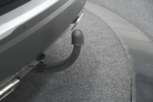 Peugeot 2008 PureTech 130 EAT8 Allure | Trekhaak | Camera | Navigatie | Apple Carplay Peugeot 2008 PureTech 130 EAT8 Allure | Trekhaak | Camera | Navigatie | Apple Carplay