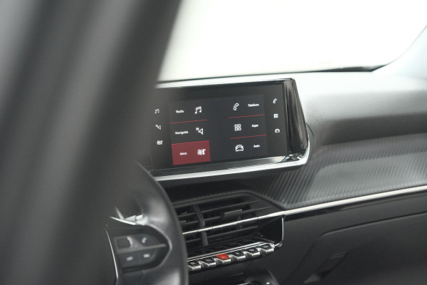 Peugeot 2008 PureTech 130 EAT8 Allure | Trekhaak | Camera | Navigatie | Apple Carplay Peugeot 2008 PureTech 130 EAT8 Allure | Trekhaak | Camera | Navigatie | Apple Carplay