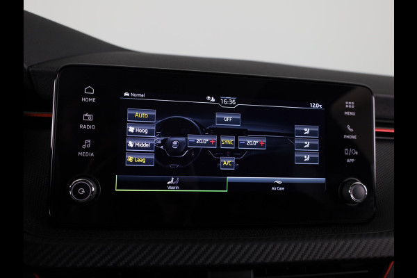 Škoda SCALA Monte Carlo 1.0 TSI 115 pk 7 versn. DSG | Private lease vanaf 619,-- | Panoramadak | Winter pakket | Parkeercamera