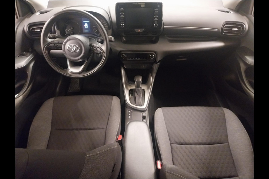 Toyota Yaris 1.5 Hybrid Business Black Edition | Apple Carplay & AndroidAUTO | Privacy Glass | Toyota Yaris 1.5 Hybrid Business Black Edition | Apple Carplay & AndroidAUTO | Privacy Glass |