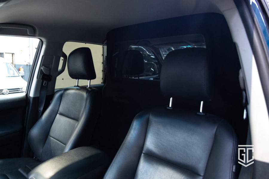 Toyota Land Cruiser 2.8 D-4D-F Challenger Window Van