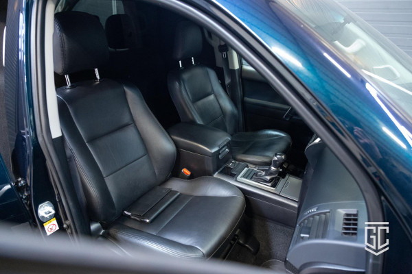 Toyota Land Cruiser 2.8 D-4D-F Challenger Window Van