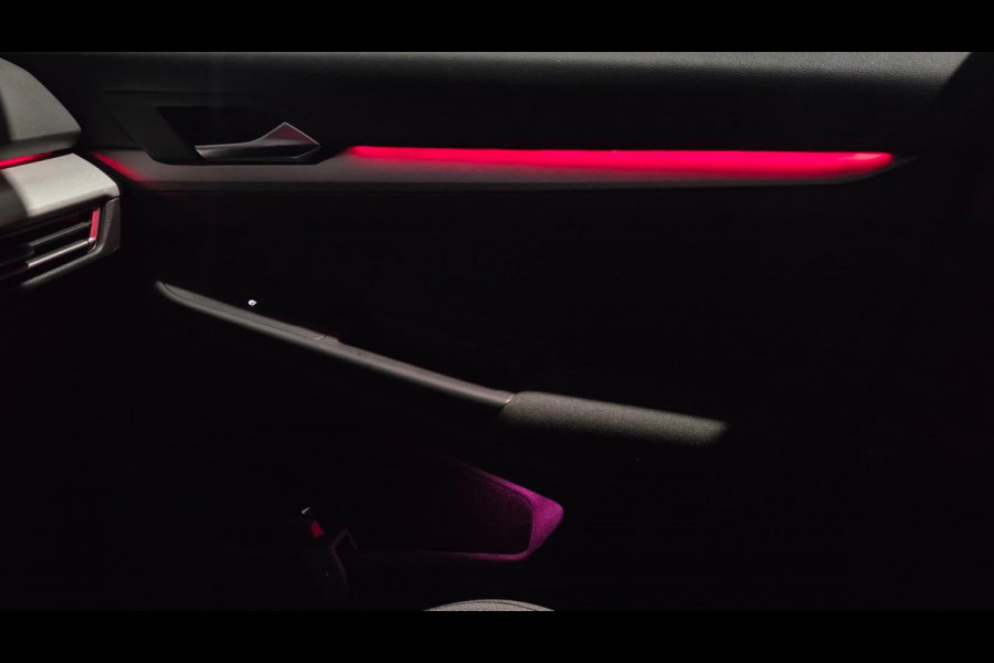 Volkswagen Golf 1.0 eTSI Life | Memory | Carplay | Acc Volkswagen Golf 1.0 eTSI Life | Memory | Carplay | Acc