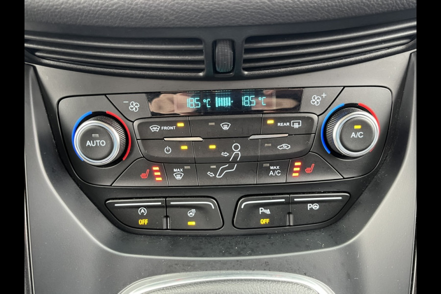 Ford Kuga 1.5 EcoB. Titanium 150pk/Inklapbare Trekhaak/WinterPack etc.