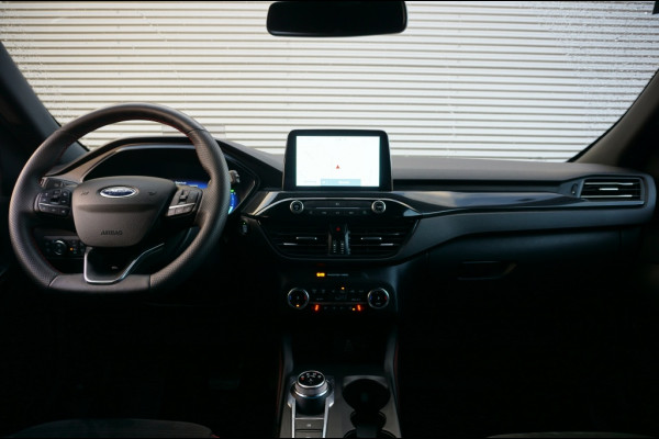 Ford Kuga 2.5 PHEV ST-Line X WINTERPACK | HUD | 1.500 KG TGEWICHT Ford Kuga 2.5 PHEV ST-Line X WINTERPACK | HUD | 1.500 KG TGEWICHT