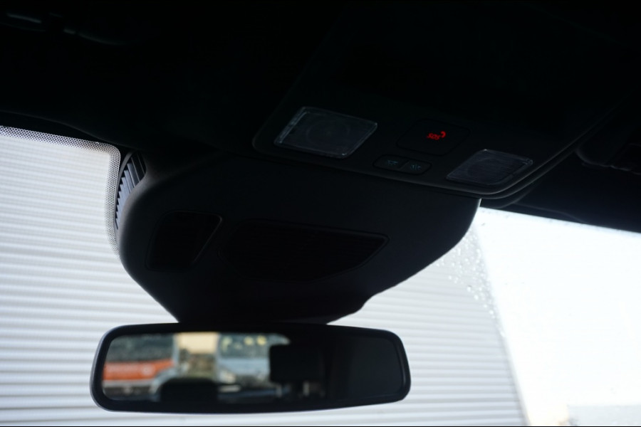 Ford Kuga 2.5 PHEV ST-Line X WINTERPACK | HUD | 1.500 KG TGEWICHT Ford Kuga 2.5 PHEV ST-Line X WINTERPACK | HUD | 1.500 KG TGEWICHT