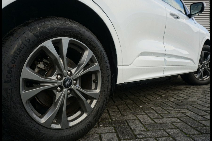 Ford Kuga 2.5 PHEV ST-Line X WINTERPACK | HUD | 1.500 KG TGEWICHT Ford Kuga 2.5 PHEV ST-Line X WINTERPACK | HUD | 1.500 KG TGEWICHT