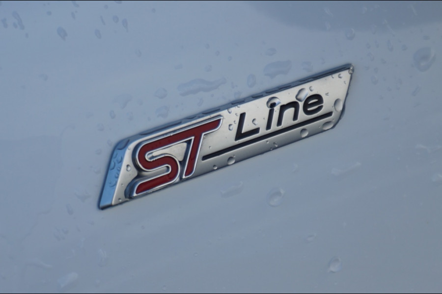 Ford Kuga 2.5 PHEV ST-Line X WINTERPACK | HUD | 1.500 KG TGEWICHT Ford Kuga 2.5 PHEV ST-Line X WINTERPACK | HUD | 1.500 KG TGEWICHT