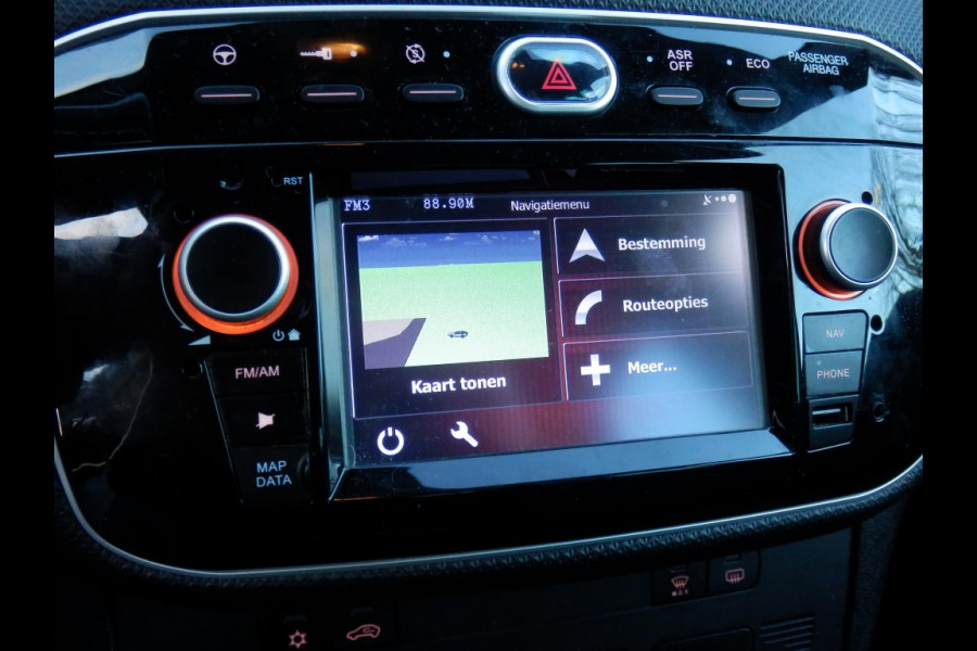 Fiat Punto Evo 100 pk. Sempre 5 drs. I Trekhaak I Aut. airco I Nav. I 100 % dea Fiat Punto Evo 100 pk. Sempre 5 drs. I Trekhaak I Aut. airco I Nav. I 100 % dea