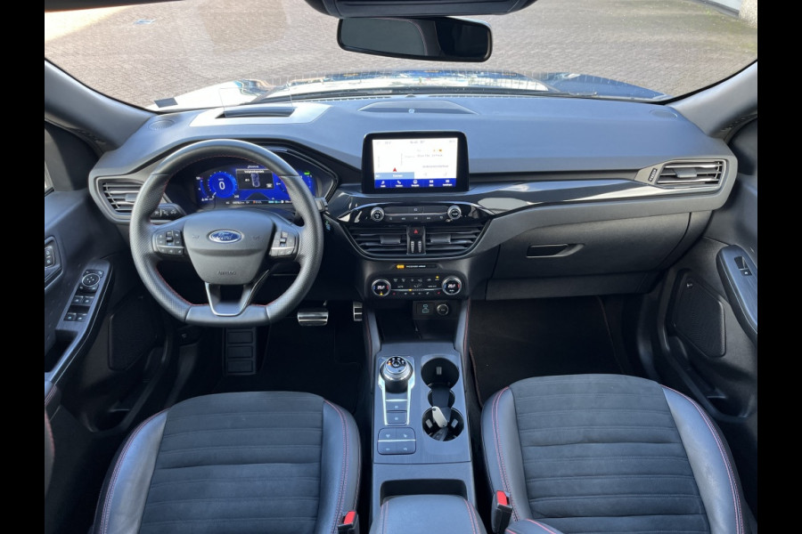 Ford Kuga 2.5 PHEV ST-Line X Ford Kuga 2.5 PHEV ST-Line X