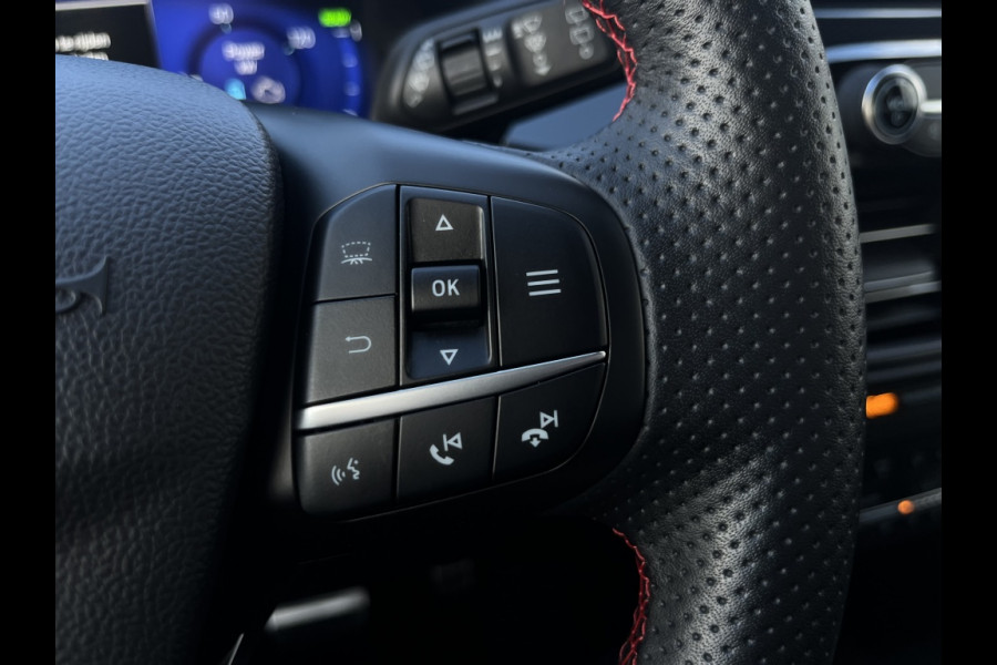 Ford Kuga 2.5 PHEV ST-Line X Ford Kuga 2.5 PHEV ST-Line X