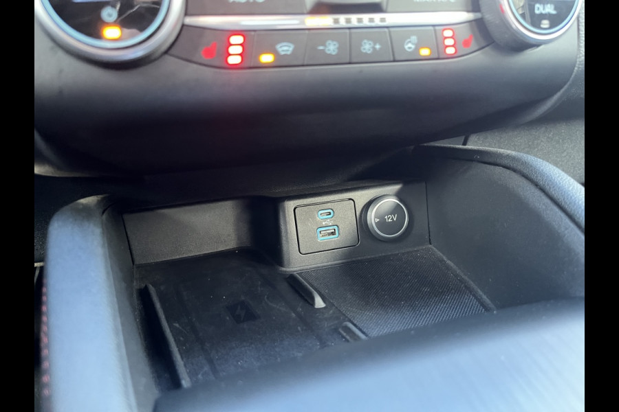 Ford Kuga 2.5 PHEV ST-Line X Ford Kuga 2.5 PHEV ST-Line X