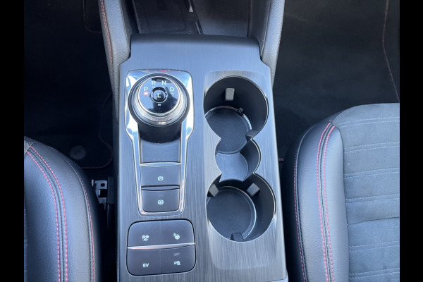 Ford Kuga 2.5 PHEV ST-Line X Ford Kuga 2.5 PHEV ST-Line X