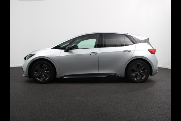 CUPRA Born Business 62 kWh | DEMO ! | Navigatie Apple Carplay/ Android Auto Camera Parkeersensoren Adaptive Cruise Control Stoel- en stuurverwarming Full Led Climate Control Lichtmetalen velgen CUPRA Born Business 62 kWh | DEMO ! | Navigatie Apple Carplay/ Android Auto Camera Parkeersensoren Adaptive Cruise Control Stoel- en stuurverwarming Full Led Climate Control Lichtmetalen velgen