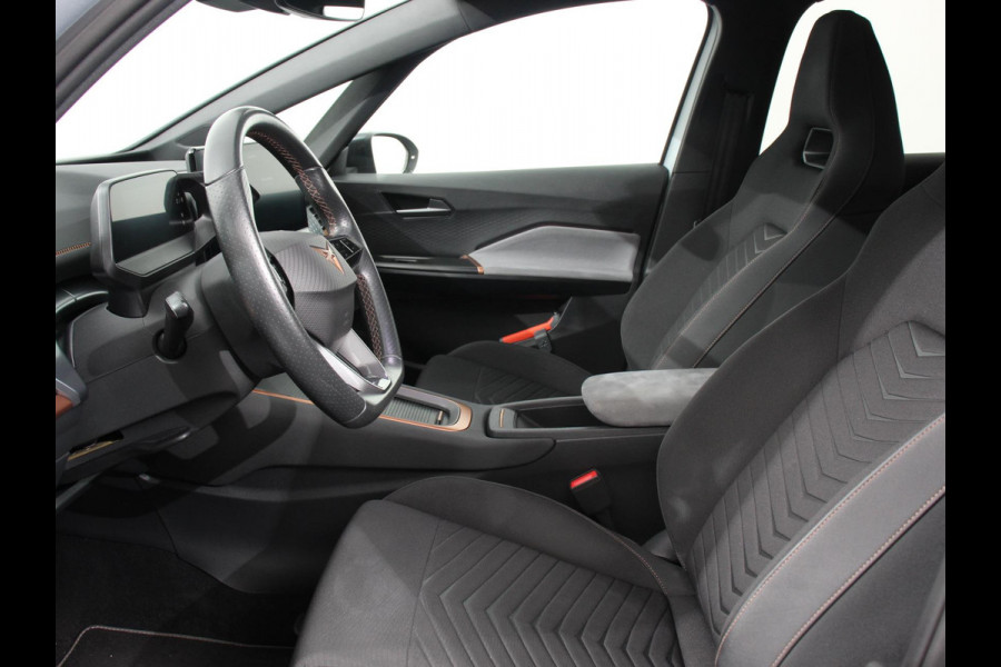 CUPRA Born Business 62 kWh | DEMO ! | Navigatie Apple Carplay/ Android Auto Camera Parkeersensoren Adaptive Cruise Control Stoel- en stuurverwarming Full Led Climate Control Lichtmetalen velgen CUPRA Born Business 62 kWh | DEMO ! | Navigatie Apple Carplay/ Android Auto Camera Parkeersensoren Adaptive Cruise Control Stoel- en stuurverwarming Full Led Climate Control Lichtmetalen velgen