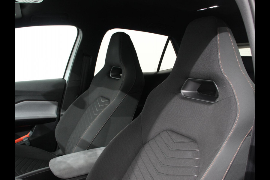 CUPRA Born Business 62 kWh | DEMO ! | Navigatie Apple Carplay/ Android Auto Camera Parkeersensoren Adaptive Cruise Control Stoel- en stuurverwarming Full Led Climate Control Lichtmetalen velgen CUPRA Born Business 62 kWh | DEMO ! | Navigatie Apple Carplay/ Android Auto Camera Parkeersensoren Adaptive Cruise Control Stoel- en stuurverwarming Full Led Climate Control Lichtmetalen velgen