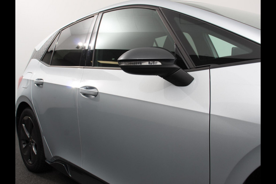 CUPRA Born Business 62 kWh | DEMO ! | Navigatie Apple Carplay/ Android Auto Camera Parkeersensoren Adaptive Cruise Control Stoel- en stuurverwarming Full Led Climate Control Lichtmetalen velgen CUPRA Born Business 62 kWh | DEMO ! | Navigatie Apple Carplay/ Android Auto Camera Parkeersensoren Adaptive Cruise Control Stoel- en stuurverwarming Full Led Climate Control Lichtmetalen velgen