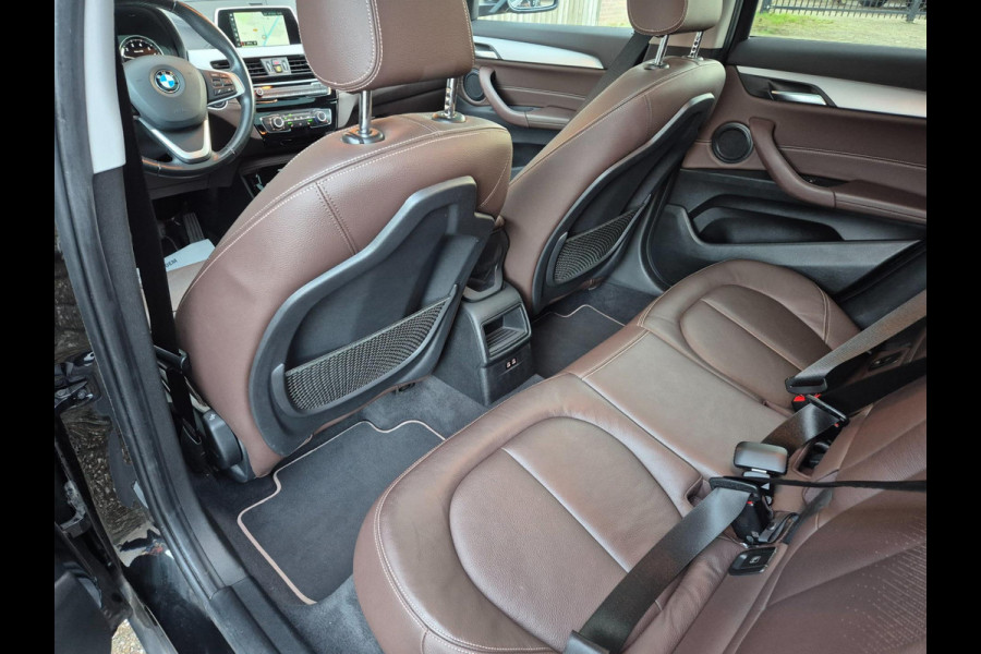 BMW X2 SDrive18i High Executive Leder, Pano BMW X2 SDrive18i High Executive Leder, Pano