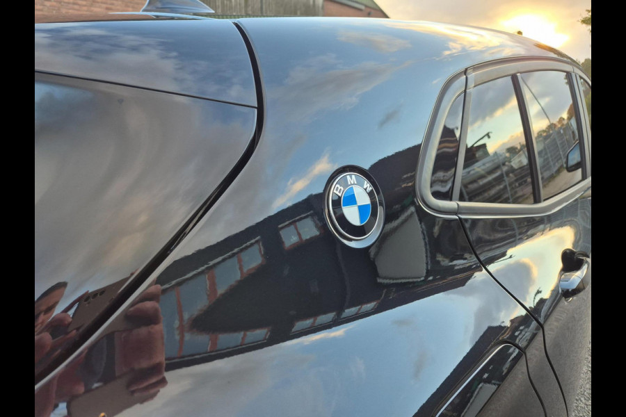 BMW X2 SDrive18i High Executive Leder, Pano BMW X2 SDrive18i High Executive Leder, Pano