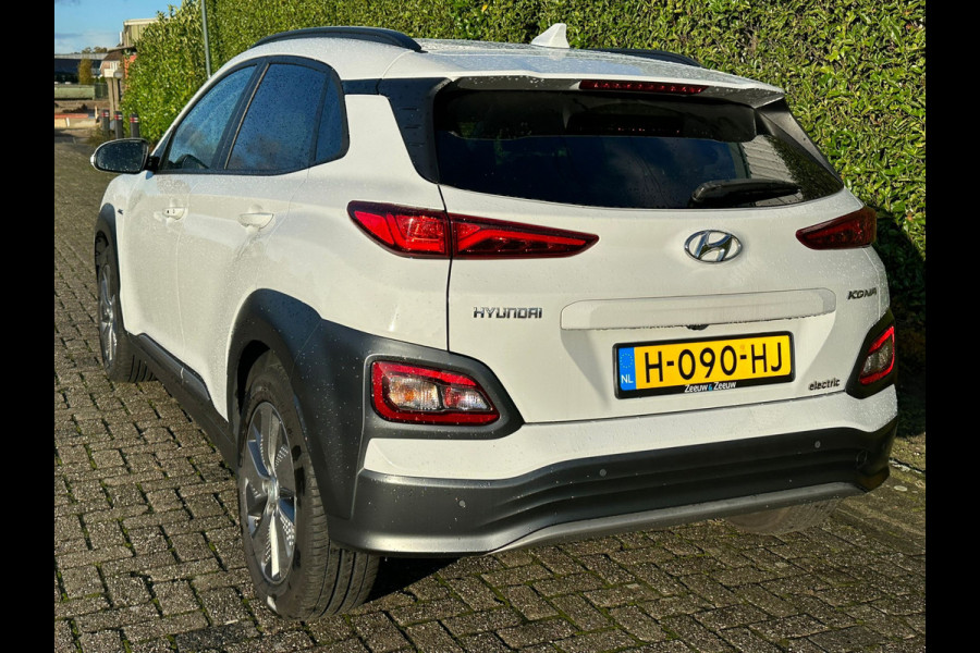 Hyundai Kona EV Fashion 64 kWh 3 Fase | Climate | Adaptive CC | Navi | occasion Hyundai Kona EV Fashion 64 kWh 3 Fase | Climate | Adaptive CC | Navi | occasion