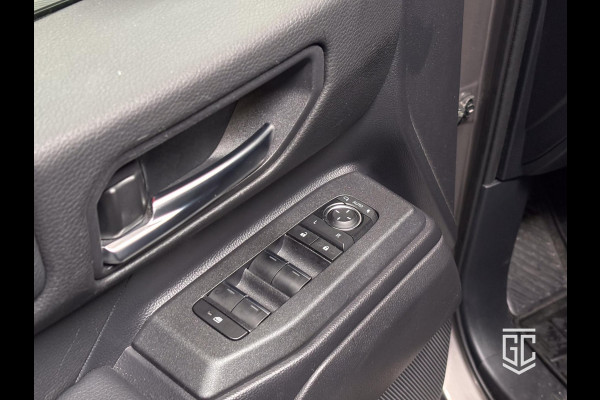 Toyota Land Cruiser 2.8 D-4D Blind Van Navigator Toyota Land Cruiser 2.8 D-4D Blind Van Navigator