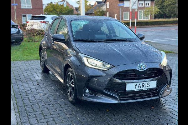 Toyota Yaris 1.5 Hybrid Dynamic | 16 inch, LED, Apple CarPlay/Android Auto, Parkeercamera, Adaptive cruise control