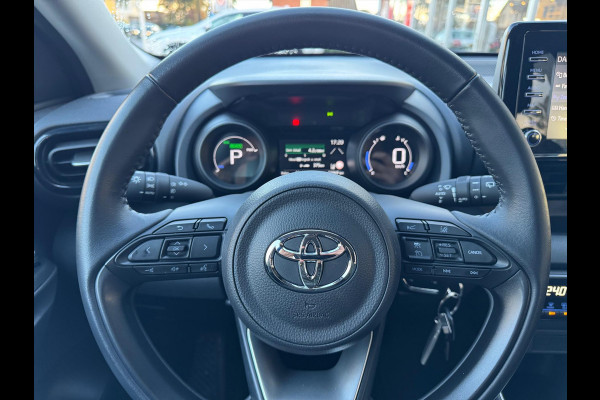 Toyota Yaris 1.5 Hybrid Dynamic | 16 inch, LED, Apple CarPlay/Android Auto, Parkeercamera, Adaptive cruise control