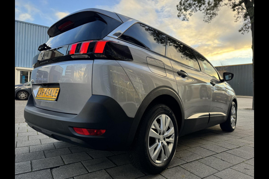 Peugeot 5008 1.2 PureTech Active Pack 7 Persoons - Navigatie/Apple CarPlay I Airco I LED I PDC I Sport velgen I-Dealer onderhouden Peugeot 5008 1.2 PureTech Active Pack 7 Persoons - Navigatie/Apple CarPlay I Airco I LED I PDC I Sport velgen I-Dealer onderhouden