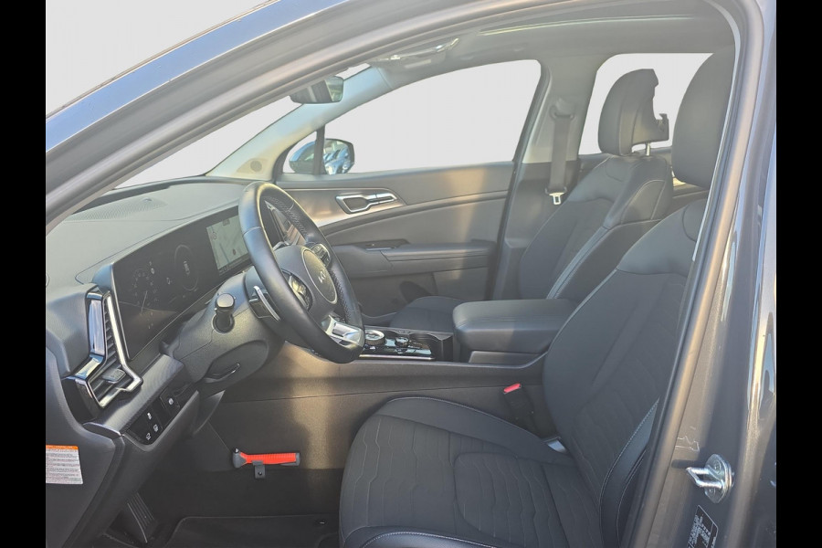 Kia Sportage 1.6 T-GDi Hybrid DynamicPlusLine | Navigatie | Dodehoekdetectie | Stoel- en Stuurverwarming | Elektrische achterklep Kia Sportage 1.6 T-GDi Hybrid DynamicPlusLine | Navigatie | Dodehoekdetectie | Stoel- en Stuurverwarming | Elektrische achterklep