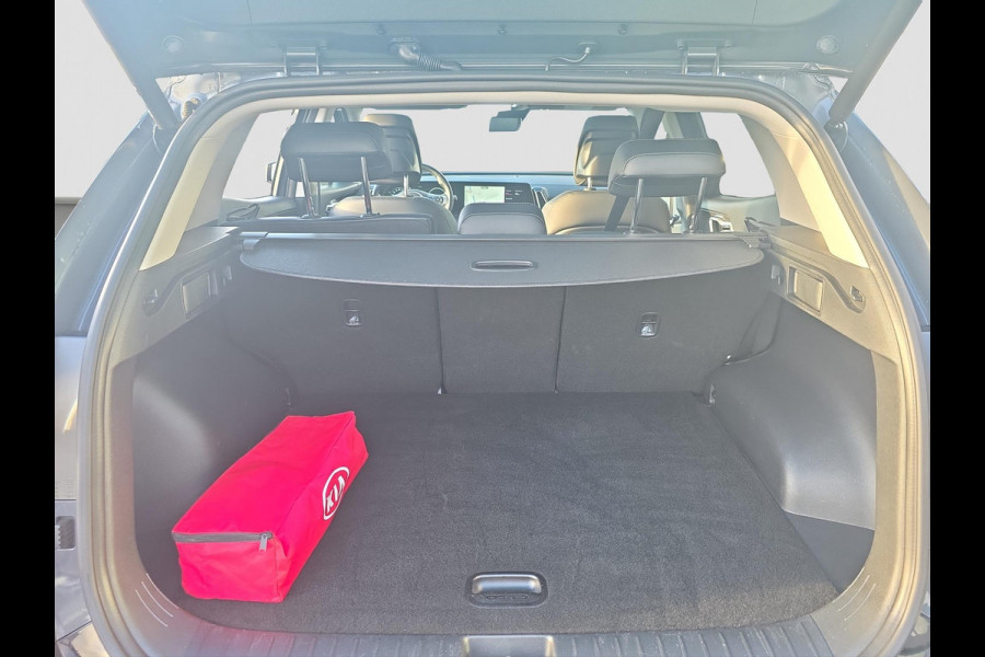 Kia Sportage 1.6 T-GDi Hybrid DynamicPlusLine | Navigatie | Dodehoekdetectie | Stoel- en Stuurverwarming | Elektrische achterklep Kia Sportage 1.6 T-GDi Hybrid DynamicPlusLine | Navigatie | Dodehoekdetectie | Stoel- en Stuurverwarming | Elektrische achterklep