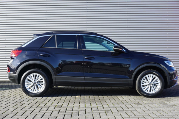 Volkswagen T-Roc 115PK Life Edition CLIMA | STOELVERWARMING | PARK.SENS | CARPLAY Volkswagen T-Roc 115PK Life Edition CLIMA | STOELVERWARMING | PARK.SENS | CARPLAY