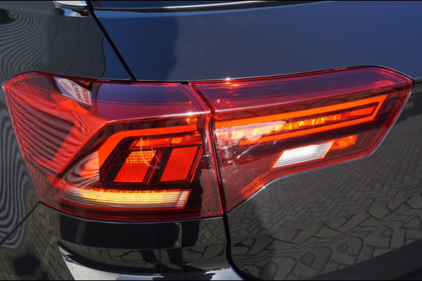 Volkswagen T-Roc 115PK Life Edition CLIMA | STOELVERWARMING | PARK.SENS | CARPLAY Volkswagen T-Roc 115PK Life Edition CLIMA | STOELVERWARMING | PARK.SENS | CARPLAY