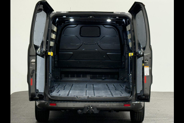 Ford Transit Custom 320 2.0 TDCI L2H1 Sport Airco ACC Bluetooth Navi Trekhaak Stoelverwarming Ford Transit Custom 320 2.0 TDCI L2H1 Sport Airco ACC Bluetooth Navi Trekhaak Stoelverwarming