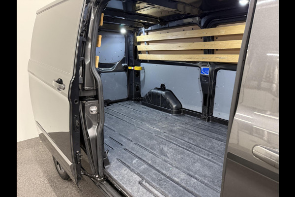 Ford Transit Custom 320 2.0 TDCI L2H1 Sport Airco ACC Bluetooth Navi Trekhaak Stoelverwarming Ford Transit Custom 320 2.0 TDCI L2H1 Sport Airco ACC Bluetooth Navi Trekhaak Stoelverwarming