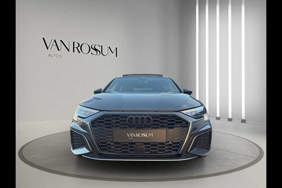 Audi A3 Sportback 45 TFSI e S edition Competition | Sfeer | Stoelverw. | Camera | B&O | Keyless | Carplay | Audi A3 Sportback 45 TFSI e S edition Competition | Sfeer | Stoelverw. | Camera | B&O | Keyless | Carplay |