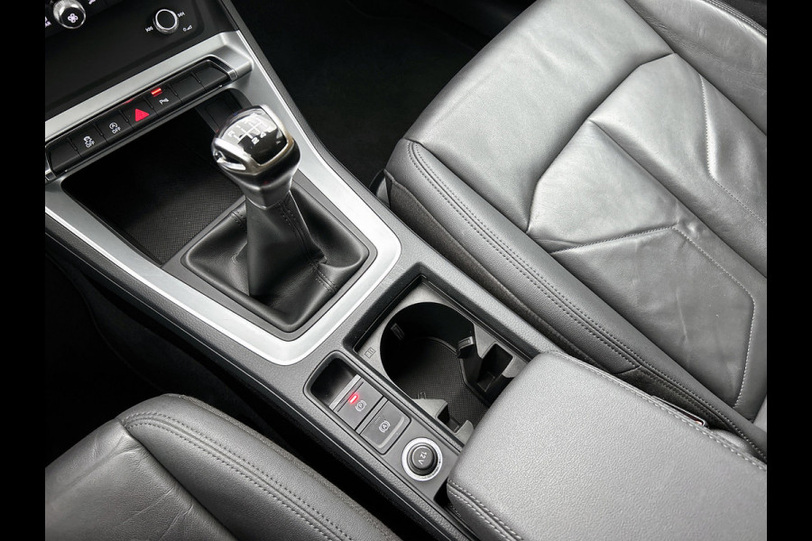 Audi Q3 35 TFSI Pro Line business(Goed OnderH, Navi, B&O, StoelV, Parkeersensoren, Leder, Cruise Con, Etc) Audi Q3 35 TFSI Pro Line business(Goed OnderH, Navi, B&O, StoelV, Parkeersensoren, Leder, Cruise Con, Etc)