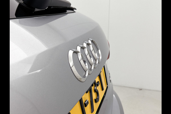 Audi Q3 35 TFSI Pro Line business(Goed OnderH, Navi, B&O, StoelV, Parkeersensoren, Leder, Cruise Con, Etc) Audi Q3 35 TFSI Pro Line business(Goed OnderH, Navi, B&O, StoelV, Parkeersensoren, Leder, Cruise Con, Etc)