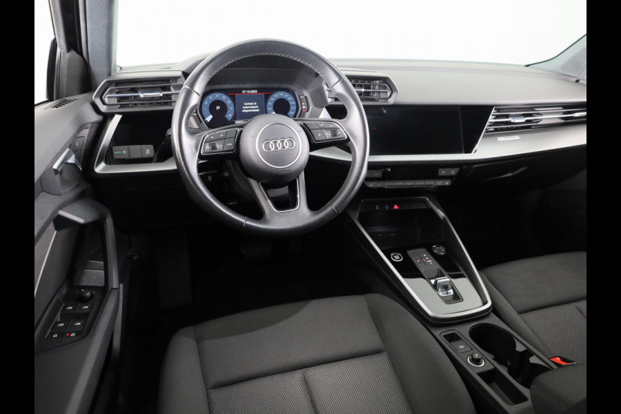 Audi A3 Limousine 30 TFSI Pro Line 110pk S-tronic | Stoelverwarming | 18 inch Lichtmetalen velgen | Cruise controle | Navigatie via App Audi A3 Limousine 30 TFSI Pro Line 110pk S-tronic | Stoelverwarming | 18 inch Lichtmetalen velgen | Cruise controle | Navigatie via App
