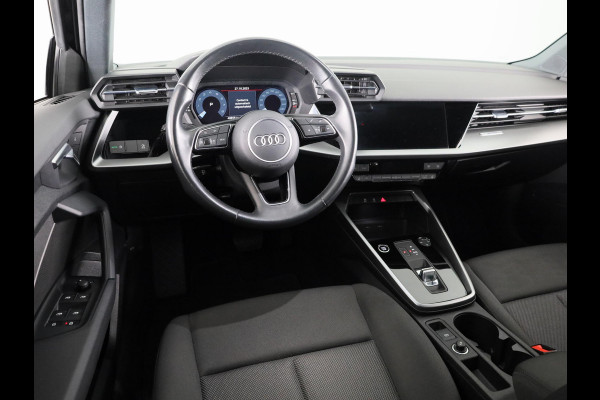 Audi A3 Limousine 30 TFSI Pro Line 110pk S-tronic | Stoelverwarming | 18 inch Lichtmetalen velgen | Cruise controle | Navigatie via App Audi A3 Limousine 30 TFSI Pro Line 110pk S-tronic | Stoelverwarming | 18 inch Lichtmetalen velgen | Cruise controle | Navigatie via App