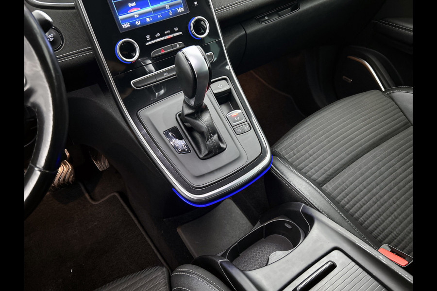 Renault Grand Scénic 1.3 TCe Bose 7p. (NL-auto, Navi, Trekhaak, Parkeersensoren, StoelV, Cruise Con, Etc) Renault Grand Scénic 1.3 TCe Bose 7p. (NL-auto, Navi, Trekhaak, Parkeersensoren, StoelV, Cruise Con, Etc)