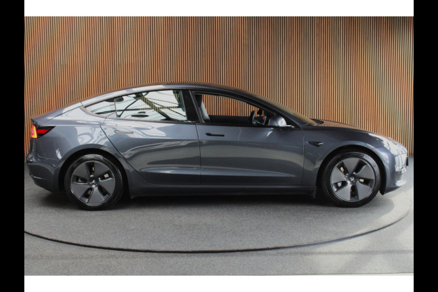 Tesla Model 3 Standard Plus ACC Autopilot Stuurverwarm. PDC Leer Navi Panoramadak 360° Elektr. achterklep Stoelverwarming voor & achter Climate voor & achter LM velgen BTW auto! Nieuw! Tesla Model 3 Standard Plus ACC Autopilot Stuurverwarm. PDC Leer Navi Panoramadak 360° Elektr. achterklep Stoelverwarming voor & achter Climate voor & achter LM velgen BTW auto! Nieuw!